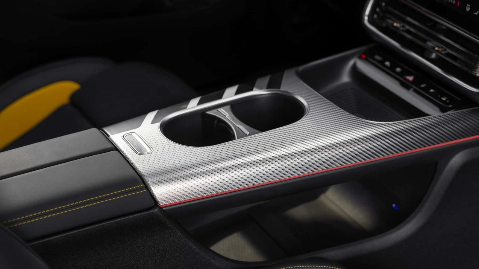 Νέα Mercedes-AMG CLA 45: Με 680 ίππους και επιδόσεις υπεραυτοκινήτου   